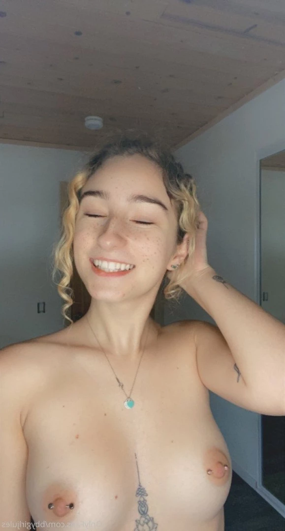 Jules [ bbygirljules ] Onlyfans leaked photo 163760 on Hotleaks.tv