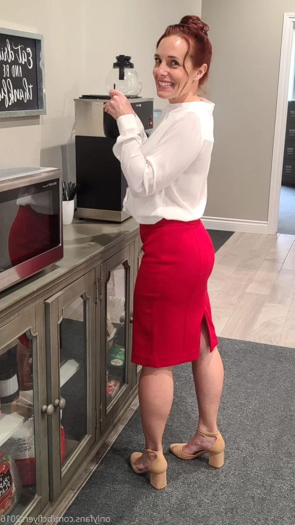 HotWifeInOk [ bcflyers2016 ] Onlyfans leaked photo 12166836 on Hotleaks.tv