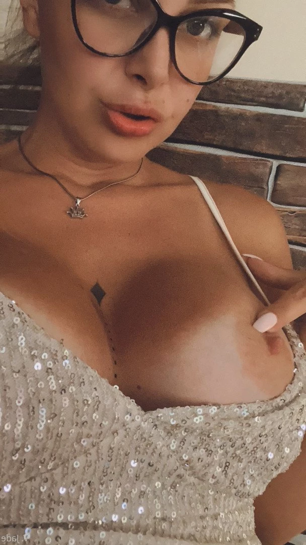 𝐁𝐔𝐒𝐓𝐘 𝐁𝐋𝐎𝐍𝐃𝐄 𝐌𝐎𝐌𝐌𝐘 [ vaya_jade ] Onlyfans leaked photo 2395938 on Hotleaks.tv