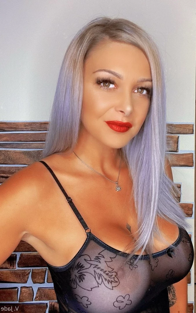 𝐁𝐔𝐒𝐓𝐘 𝐁𝐋𝐎𝐍𝐃𝐄 𝐌𝐎𝐌𝐌𝐘 [ vaya_jade ] Onlyfans leaked photo 2396433 on Hotleaks.tv