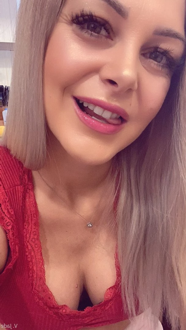 𝐁𝐔𝐒𝐓𝐘 𝐁𝐋𝐎𝐍𝐃𝐄 𝐌𝐎𝐌𝐌𝐘 [ vaya_jade ] Onlyfans leaked photo 2399261 on Hotleaks.tv