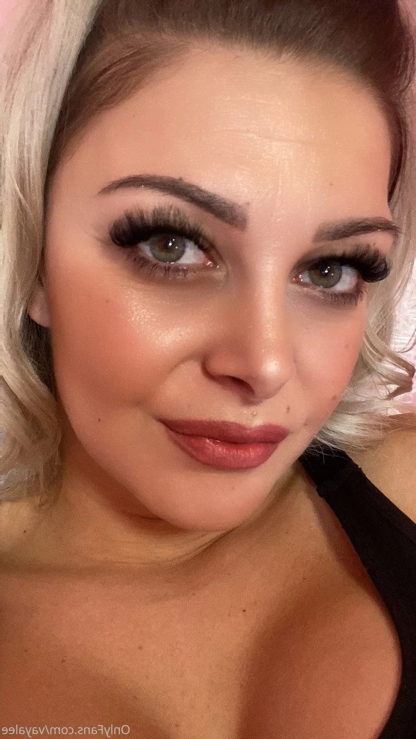 𝐁𝐔𝐒𝐓𝐘 𝐁𝐋𝐎𝐍𝐃𝐄 𝐌𝐎𝐌𝐌𝐘 [ vaya_jade ] Onlyfans leaked photo 2400257 on Hotleaks.tv
