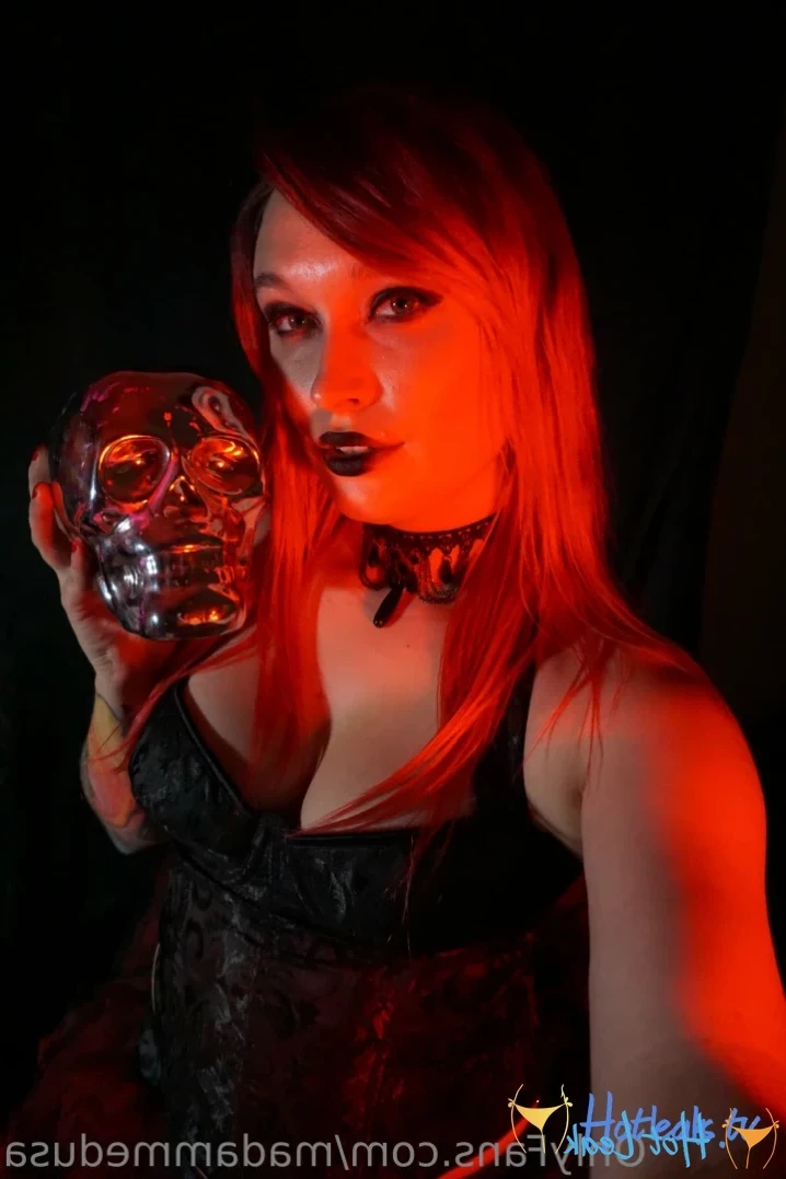 Modern Medusa [ madammedusa ] Onlyfans leaked photo 11880356 on Hotleaks.tv