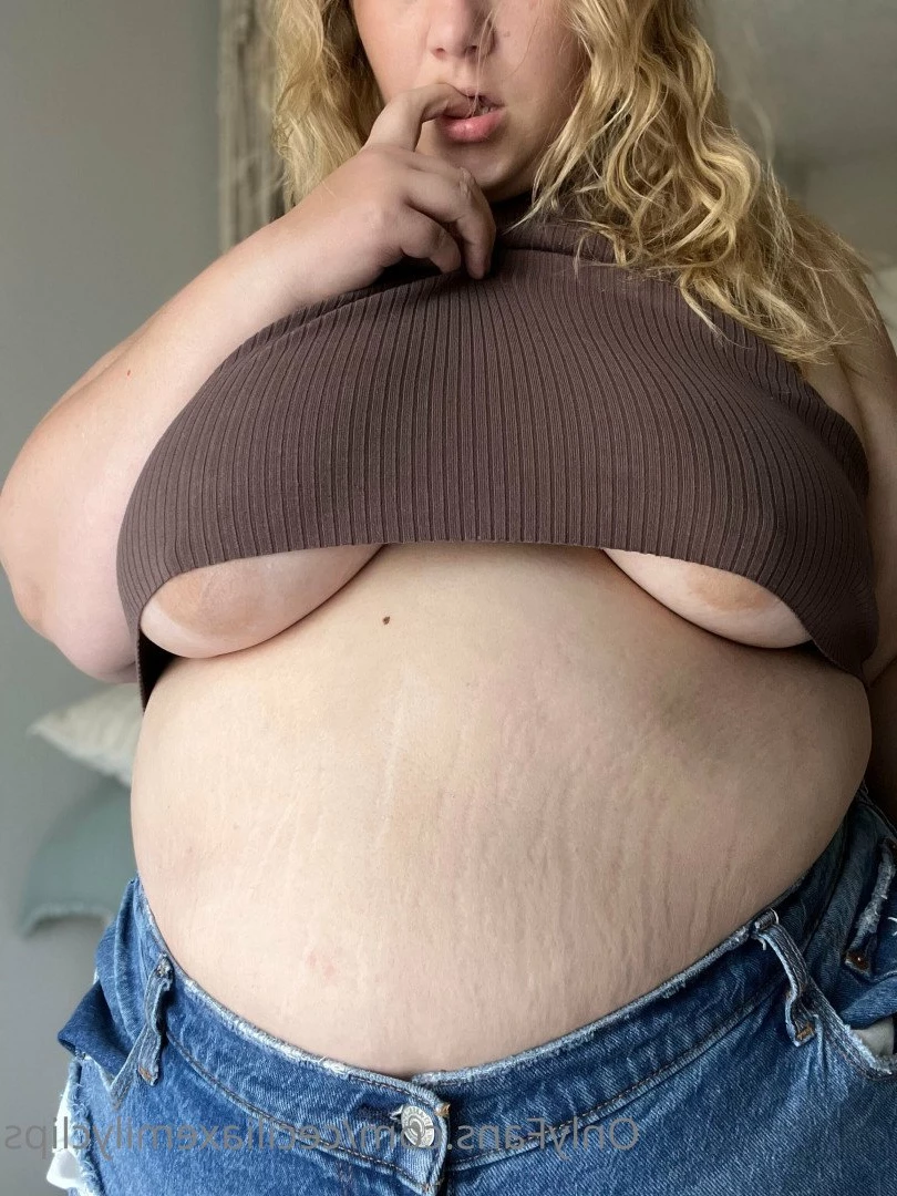 ceciliaxemilyclips Onlyfans leaked photo 4063083 on Hotleaks.tv