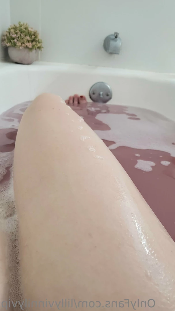 Lilly Vinnily VIP [ lillyvinnilyvip ] Onlyfans leaked photo 14409360 on Hotleaks.tv