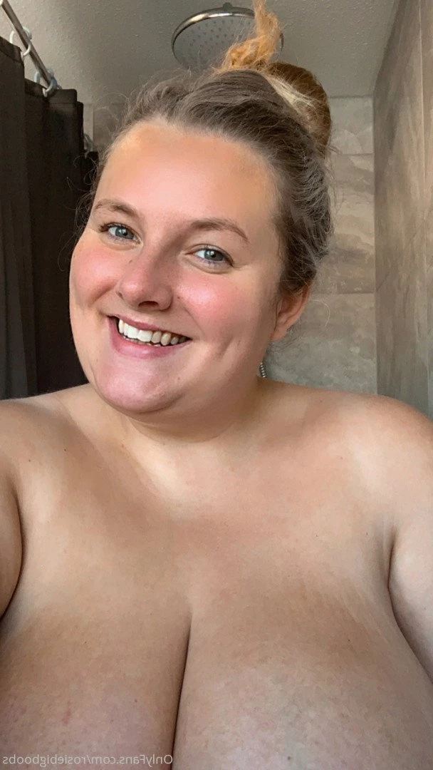 English Rose [ rosiebigboobs ] Onlyfans leaked photo 2437622 on Hotleaks.tv