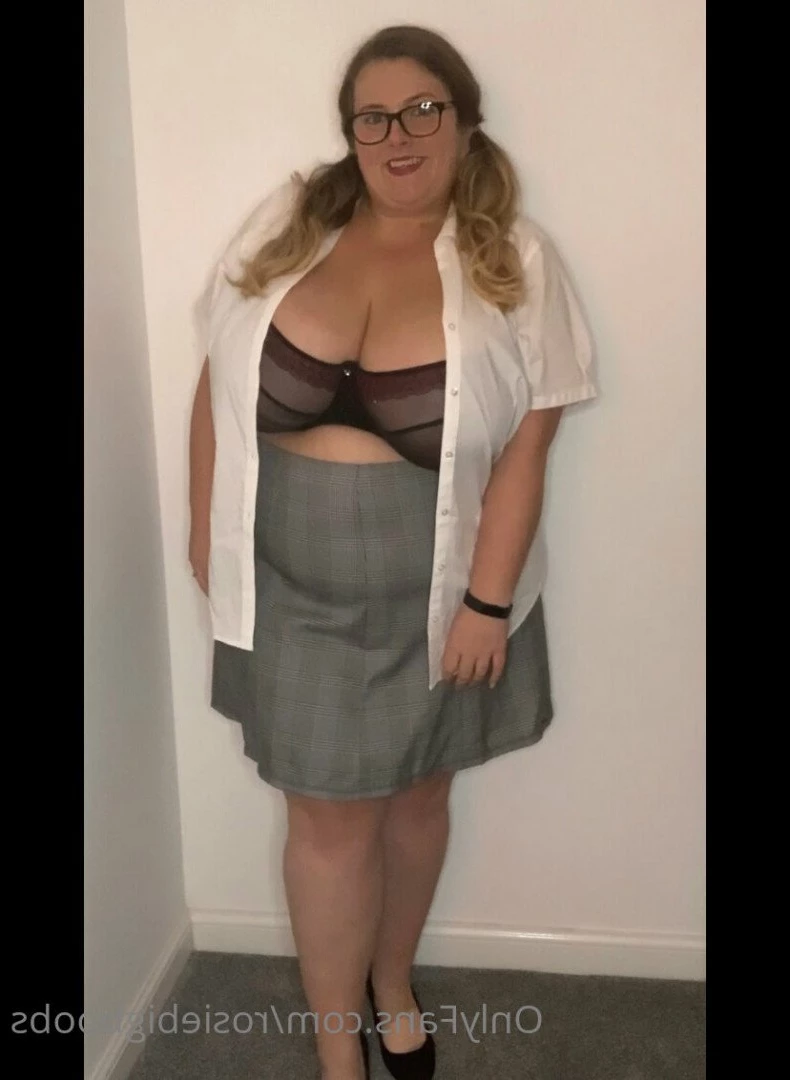 English Rose [ rosiebigboobs ] Onlyfans leaked photo 2437642 on Hotleaks.tv
