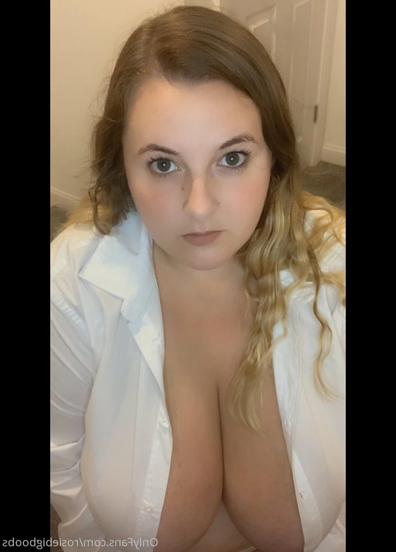 English Rose [ rosiebigboobs ] Onlyfans leaked photo 2438719 on Hotleaks.tv