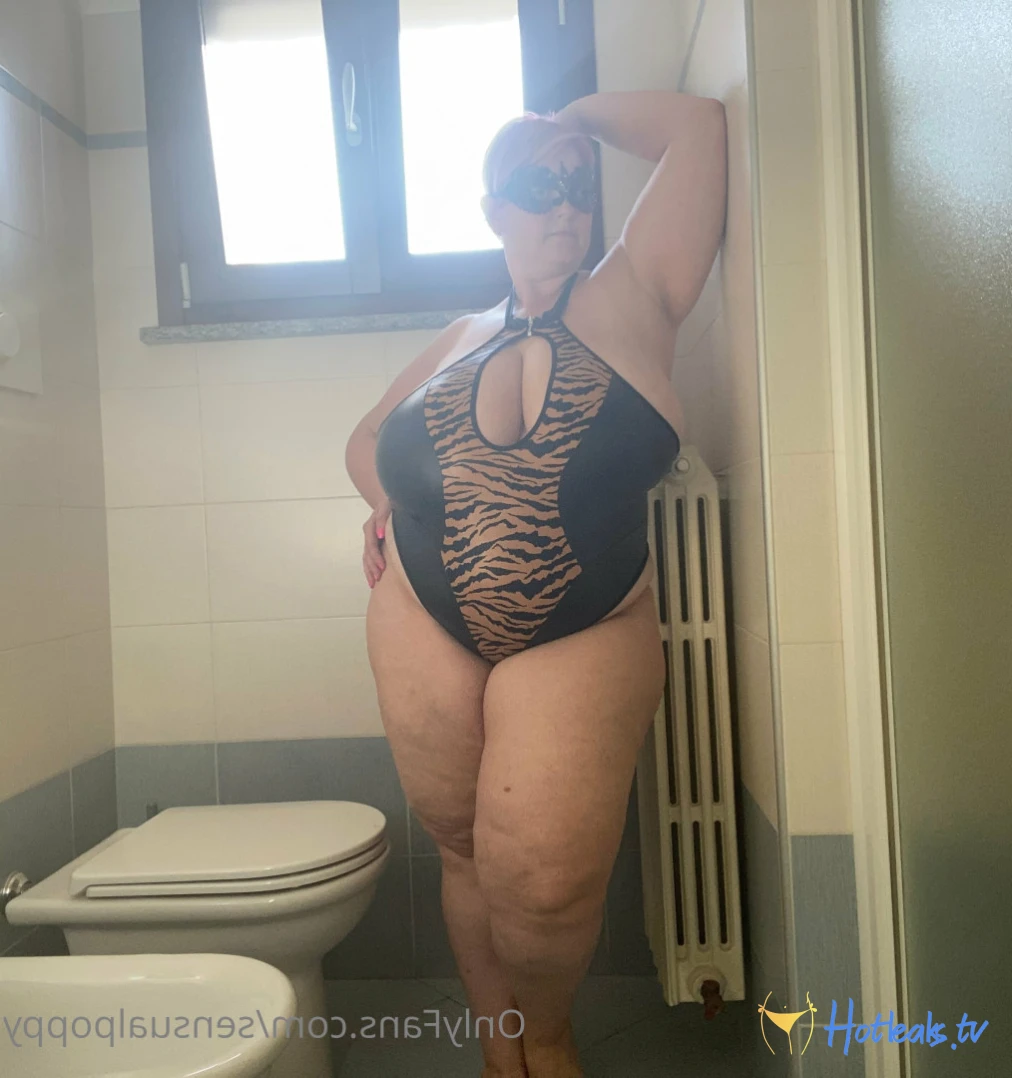 sensualpoppy Onlyfans leaked photo 6152386 on Hotleaks.tv