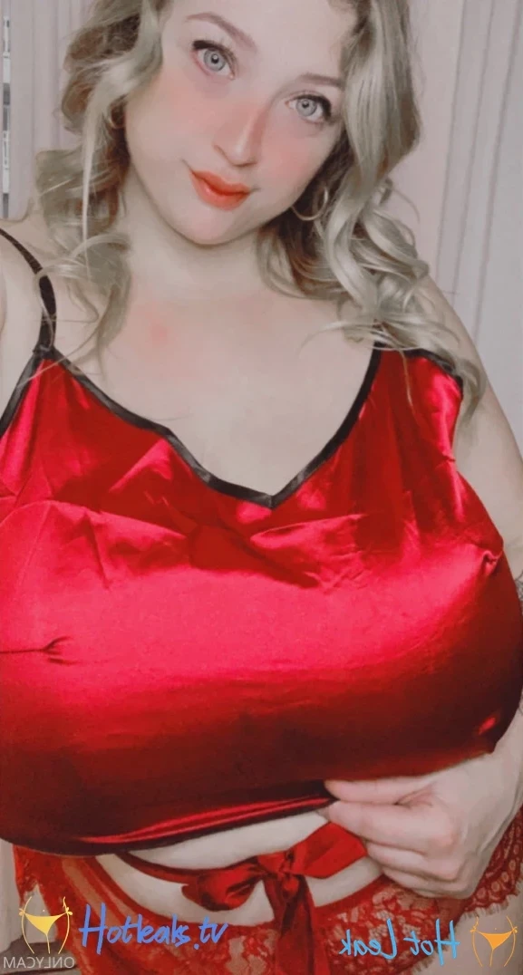 cambriacurves Onlyfans leaked photo 11027796 on Hotleaks.tv