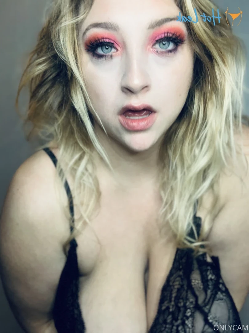 cambriacurves Onlyfans leaked photo 13833679 on Hotleaks.tv