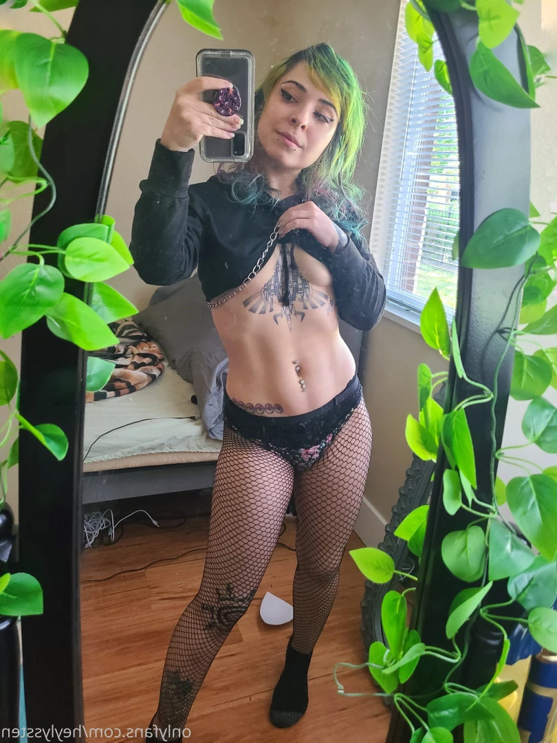 Lyssy ♡ [ heylyssten ] Onlyfans leaked photo 6660016 on Hotleaks.tv