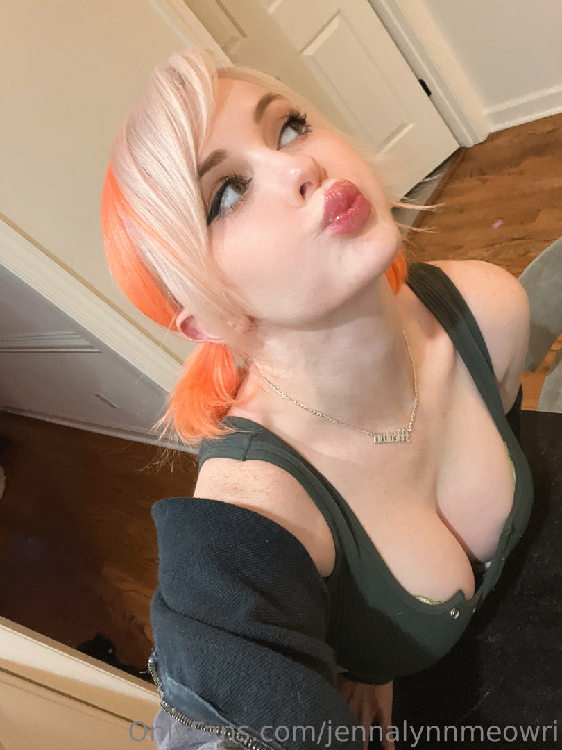 Jenna Lynn Meowri 16583774