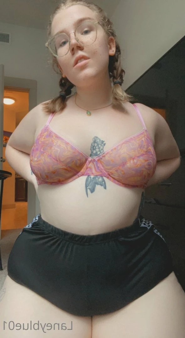 Laney Blue [ laneyblue01 ] Onlyfans leaked photo 4196743 on Hotleaks.tv