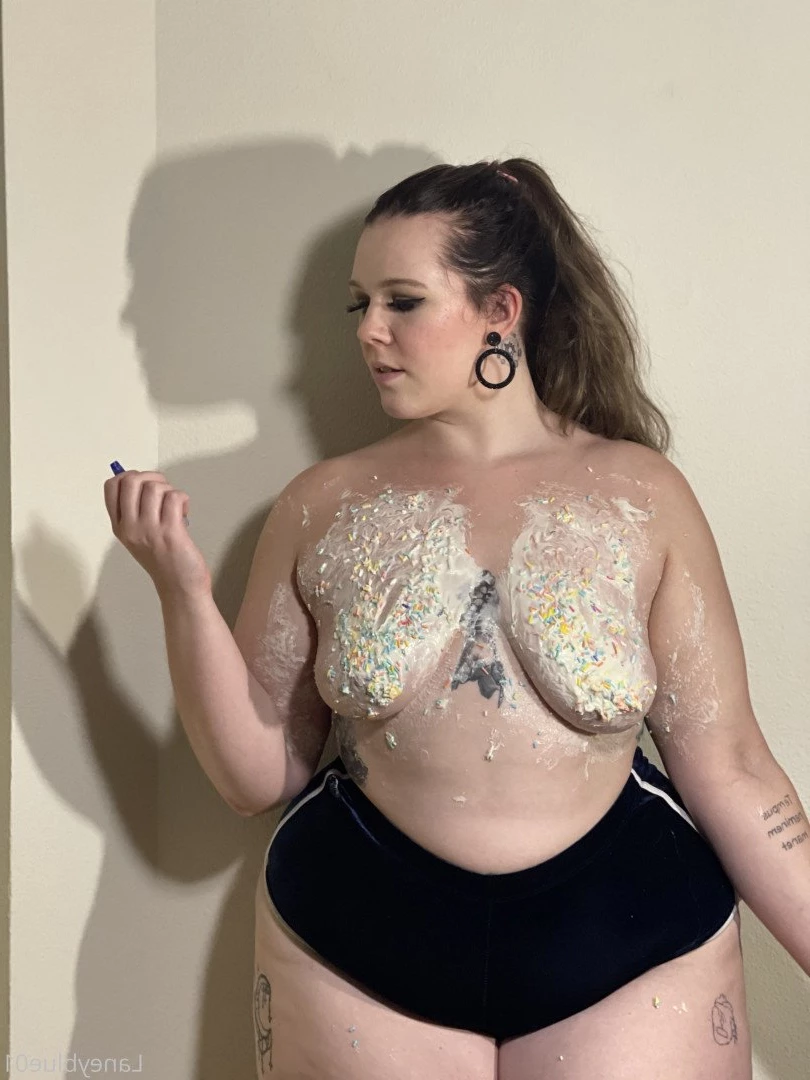 Laney Blue [ laneyblue01 ] Onlyfans leaked photo 4197999 on Hotleaks.tv