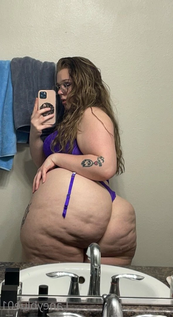 Laney Blue [ laneyblue01 ] Onlyfans leaked photo 4198643 on Hotleaks.tv