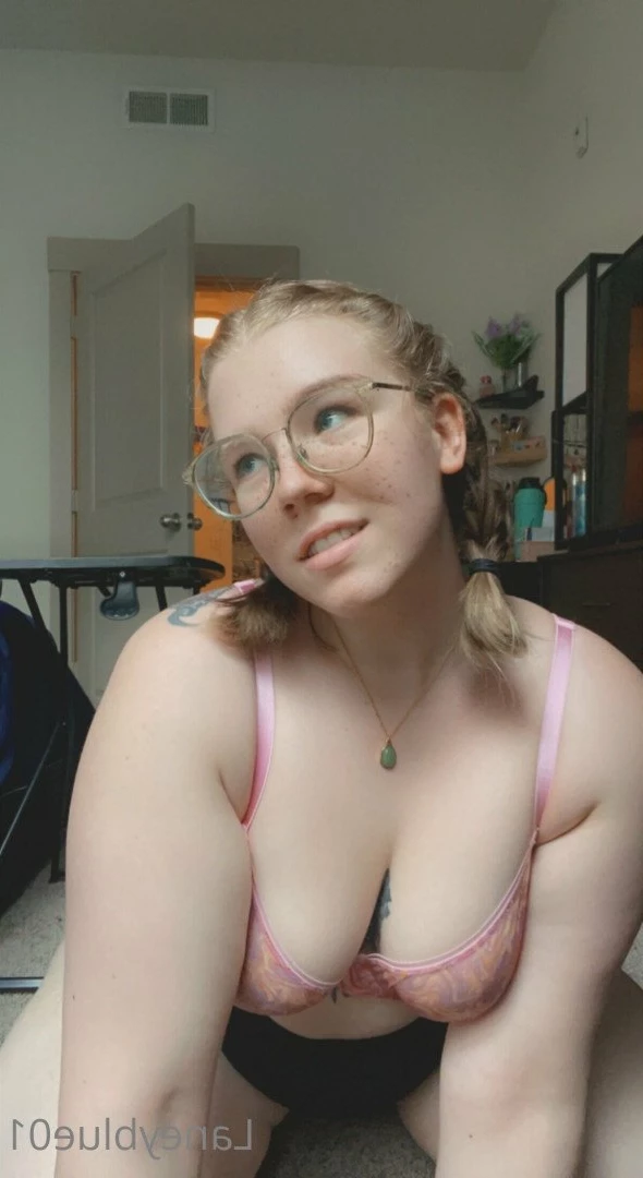 Laney Blue [ laneyblue01 ] Onlyfans leaked photo 4204801 on Hotleaks.tv