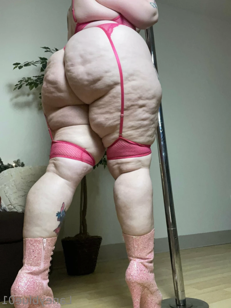 Laney Blue [ laneyblue01 ] Onlyfans leaked photo 15523039 on Hotleaks.tv