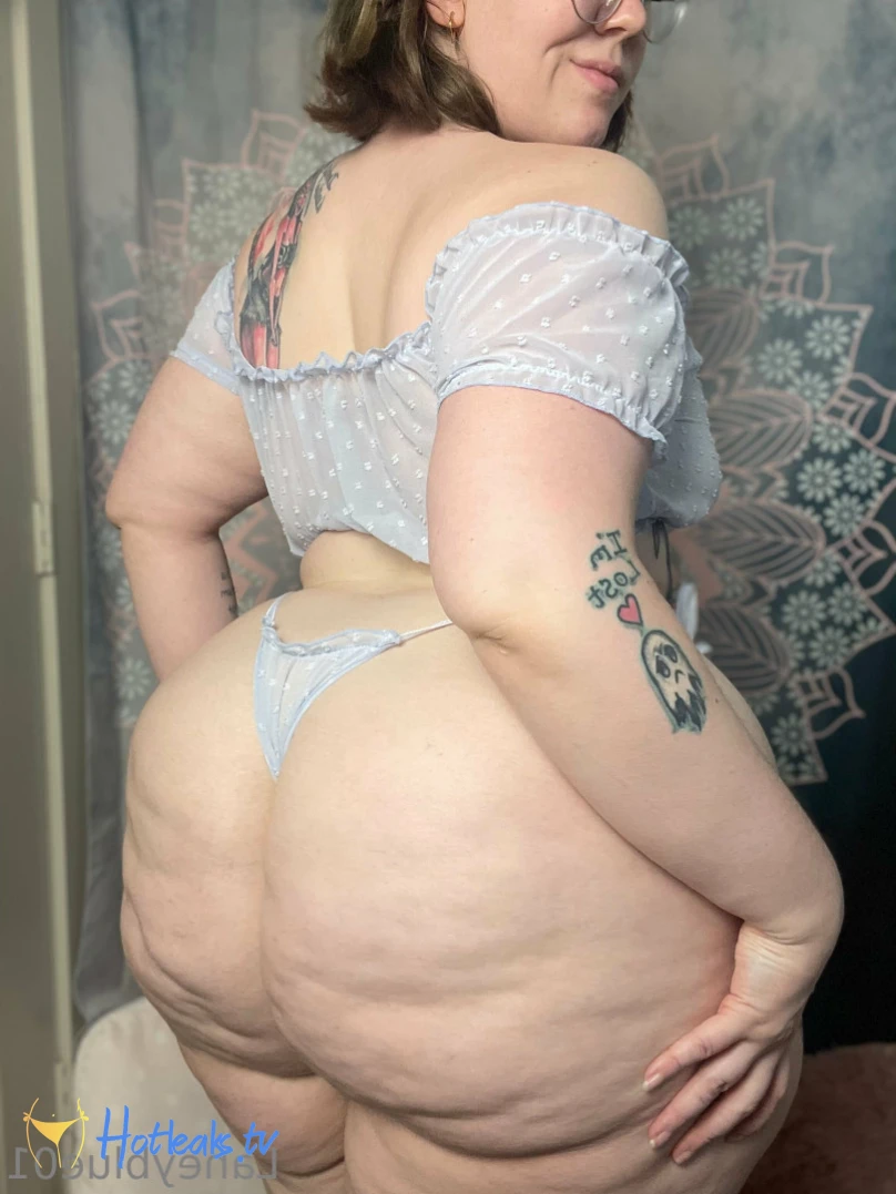 Laney Blue [ laneyblue01 ] Onlyfans leaked photo 15523088 on Hotleaks.tv