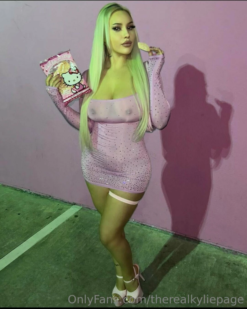 Kylie Page [ therealkyliepage ] Onlyfans leaked photo 18477055 on Hotleaks.tv