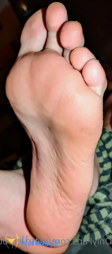 The Foot God [ thetruefootgod ] Onlyfans leaked photo 2374855 on Hotleaks.tv