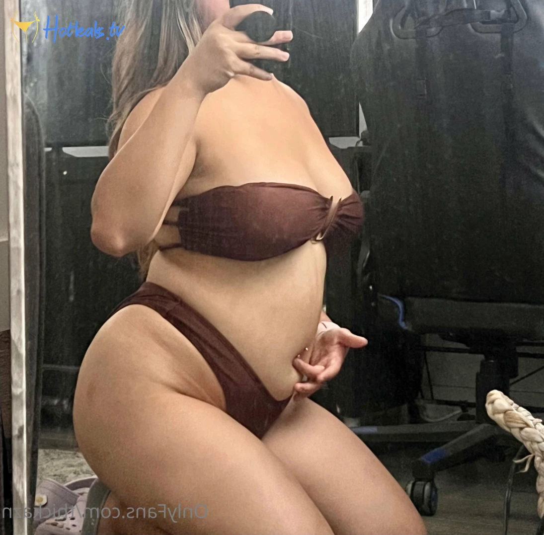 thickazn Onlyfans leaked photo 15540322 on Hotleaks.tv