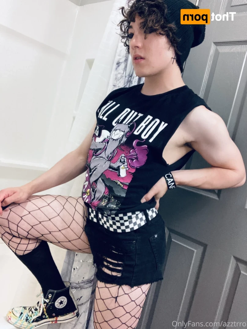 Azztro [ azztrro ] Onlyfans leaked photo 15516782 on Hotleaks.tv