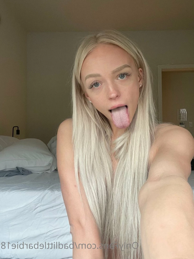 𝓑𝓪𝓻𝓫𝓲𝓮 [ badlittlebarbie18 ] Onlyfans leaked photo 3690344 on Hotleaks.tv