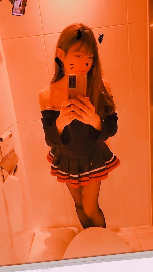 Wooseure [ cdwant2 ] Onlyfans leaked photo 2370504 on Hotleaks.tv