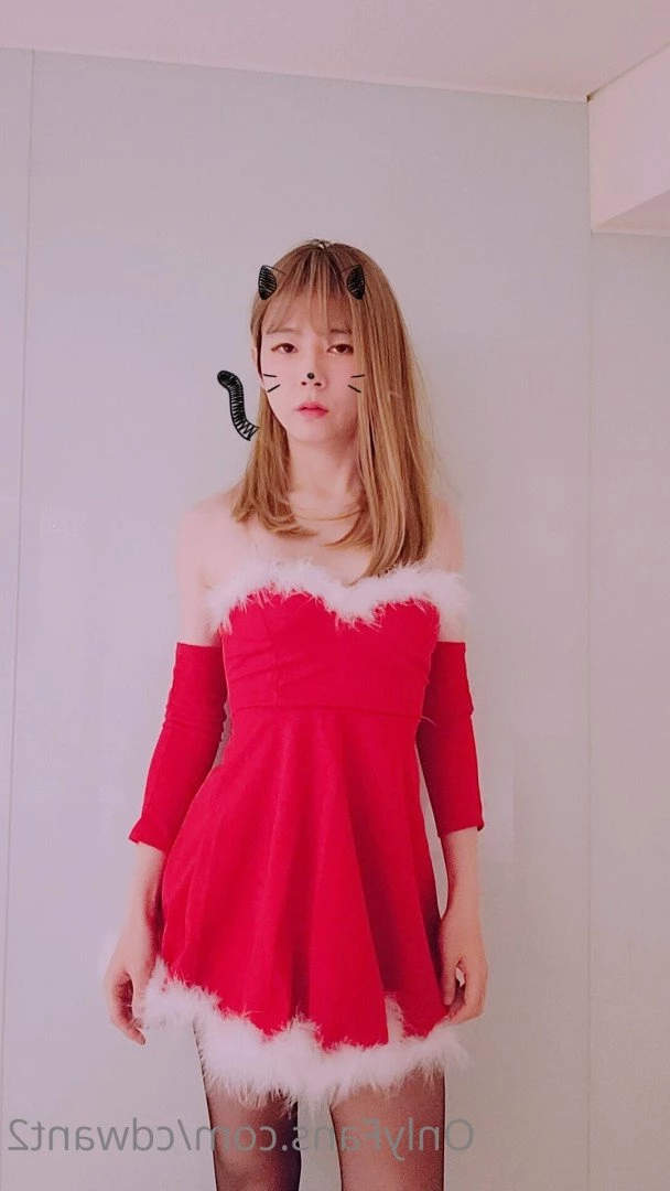 Wooseure [ cdwant2 ] Onlyfans leaked photo 4113898 on Hotleaks.tv