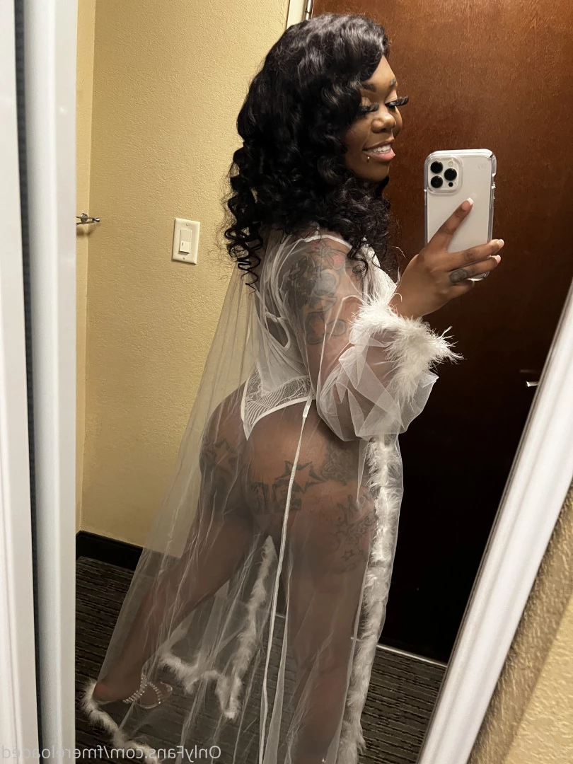 𝗖𝗿𝗲𝗮𝗺𝗶𝗲𝘀𝘁 ᴘᴜssʏ ᴏɴ 𝗢𝗻𝗹𝘆𝗳𝗮𝗻𝘀 [ fmereloaded ] Onlyfans leaked photo 6309437 on Hotleaks.tv