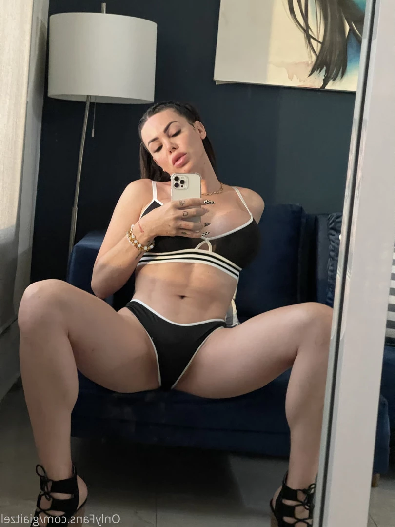 Gia SeX 🎀 [ giaitzel ] Onlyfans leaked photo 6486053 on Hotleaks.tv