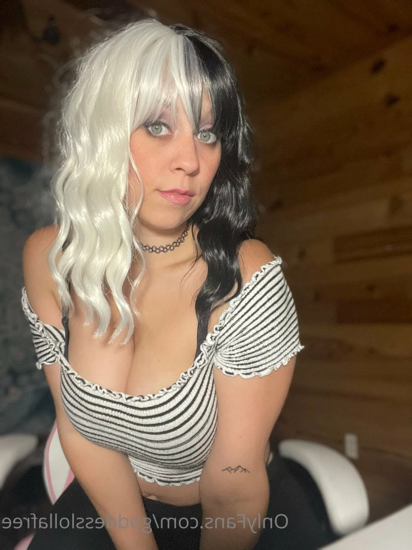 Mistress Lolla [ goddesslollafree ] Onlyfans leaked photo 2366905 on Hotleaks.tv