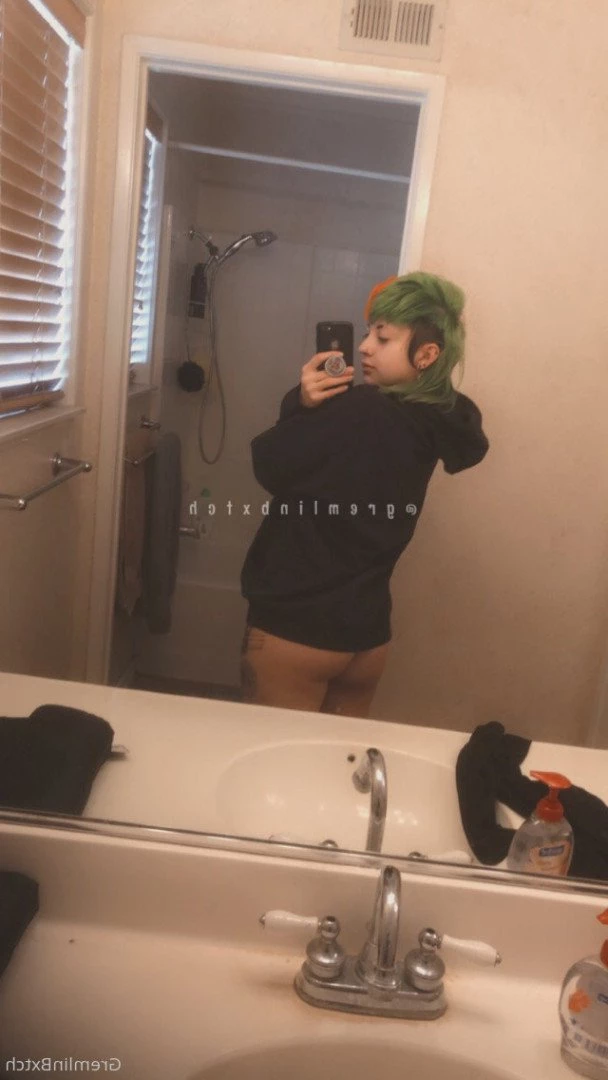 gremlinbxtch Onlyfans leaked photo 4423354 on Hotleaks.tv