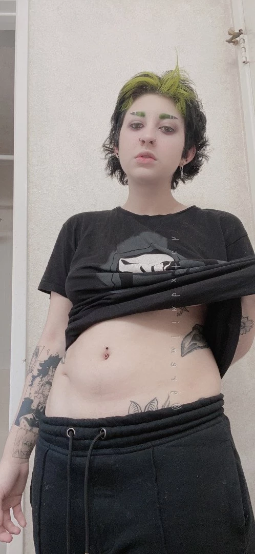 gremlinbxtch Onlyfans leaked photo 4430797 on Hotleaks.tv