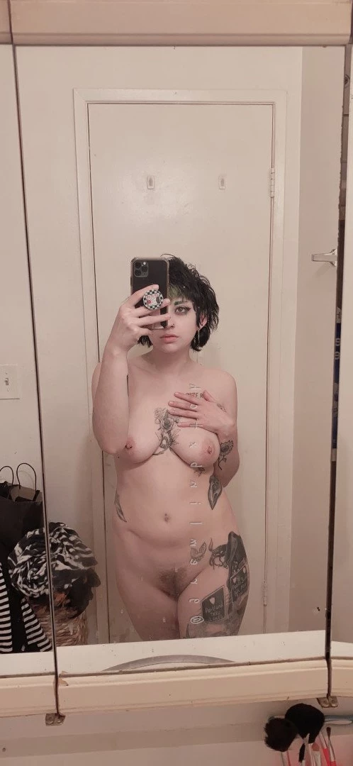 gremlinbxtch Onlyfans leaked photo 4434300 on Hotleaks.tv