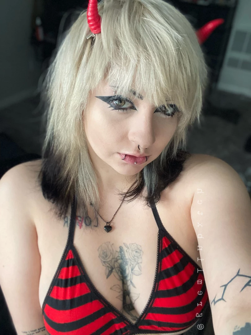 gremlinbxtch Onlyfans leaked photo 9616869 on Hotleaks.tv