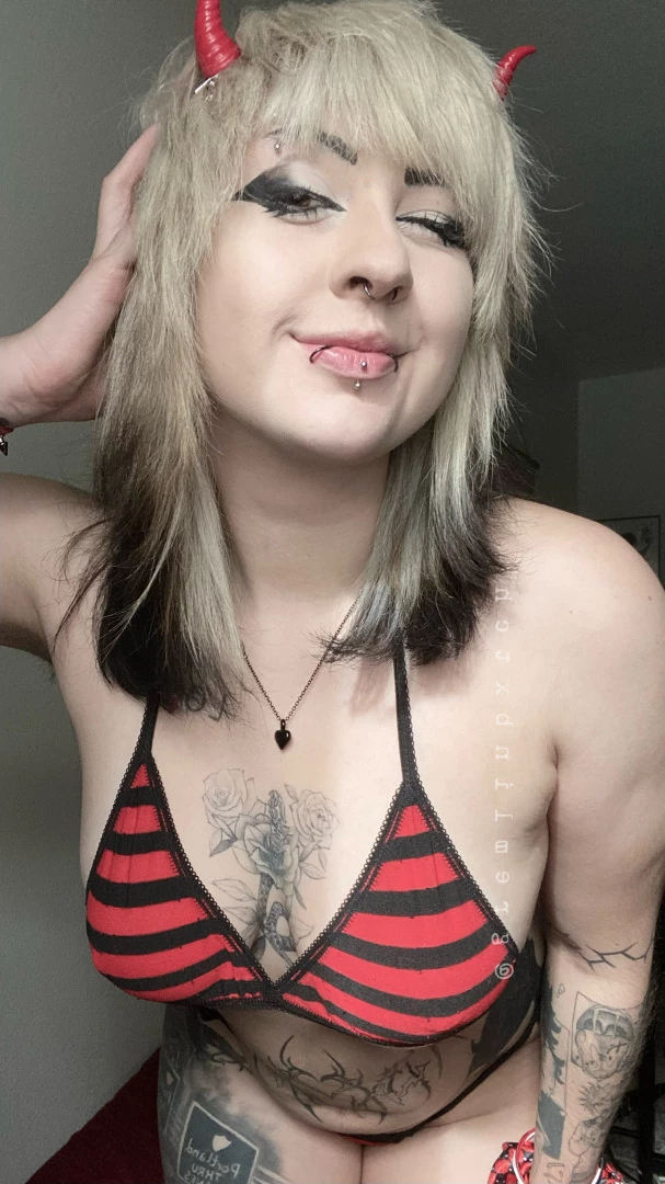 gremlinbxtch Onlyfans leaked photo 9616922 on Hotleaks.tv
