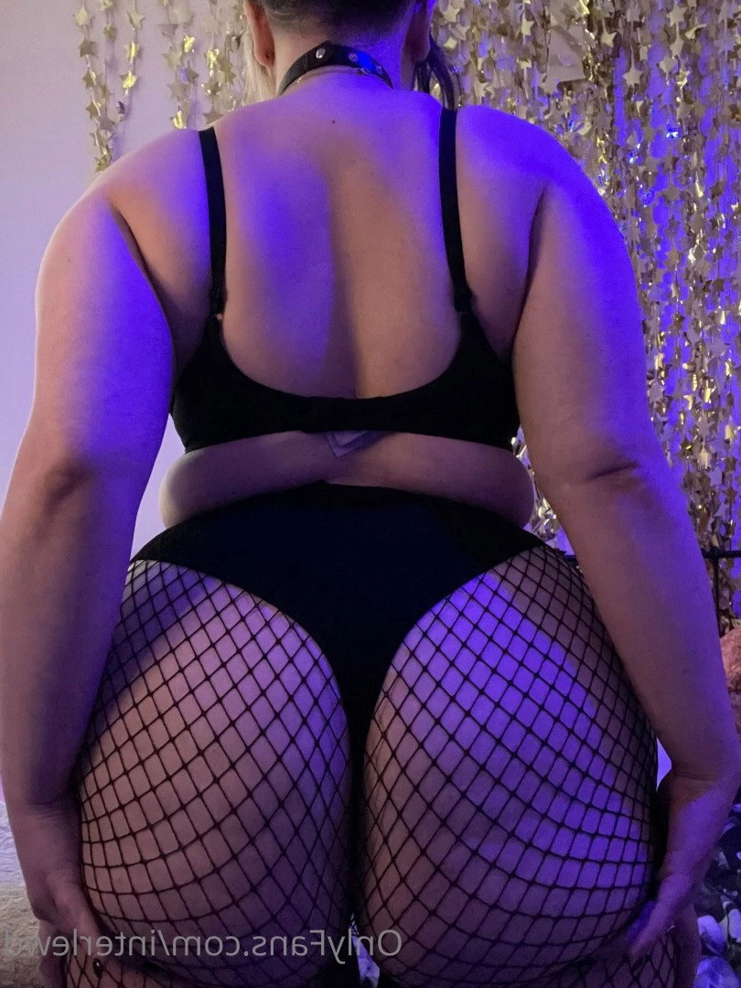 Suzanna [ interlewd ] Onlyfans leaked photo 2388393 on Hotleaks.tv