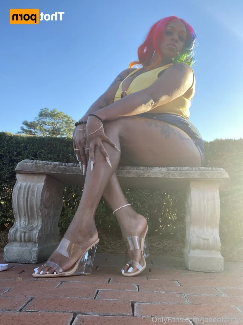 Jane [ janeofarchs ] Onlyfans leaked photo 14782158 on Hotleaks.tv