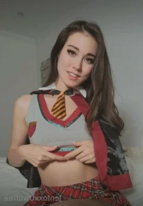 15581666