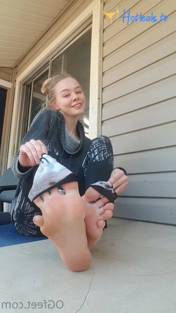 Sativa Skies [ ogfeet ] Onlyfans leaked photo 6479479 on Hotleaks.tv