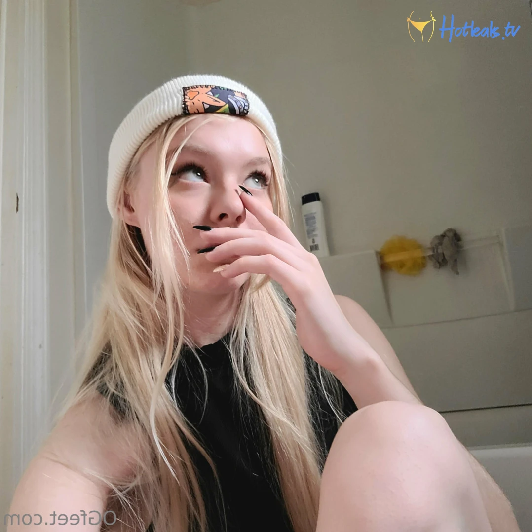 Sativa Skies [ ogfeet ] Onlyfans leaked photo 12902864 on Hotleaks.tv