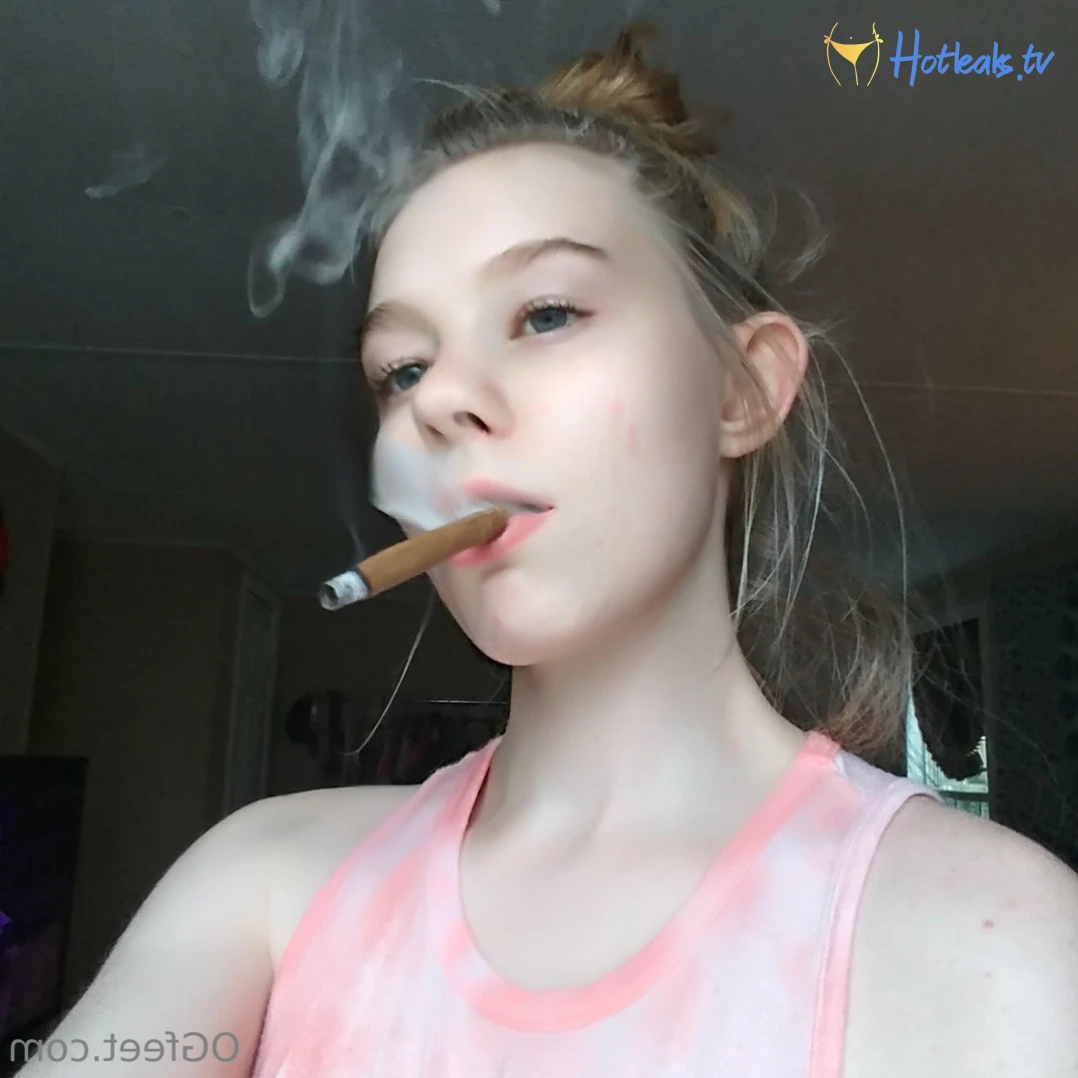 Sativa Skies [ ogfeet ] Onlyfans leaked photo 14322241 on Hotleaks.tv