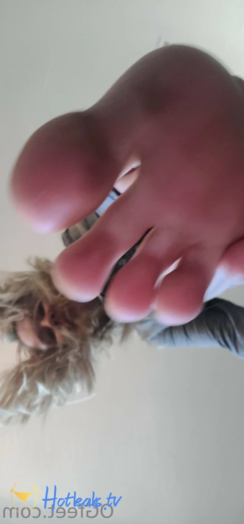 Sativa Skies [ ogfeet ] Onlyfans leaked photo 14614668 on Hotleaks.tv