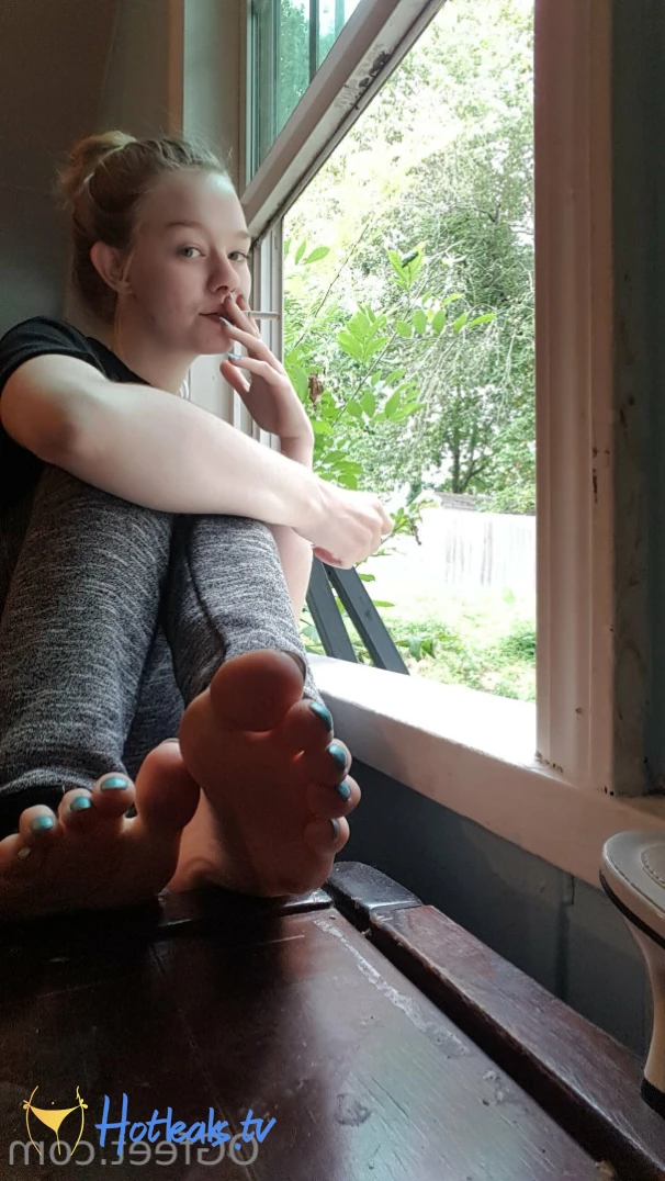 Sativa Skies [ ogfeet ] Onlyfans leaked photo 16241109 on Hotleaks.tv