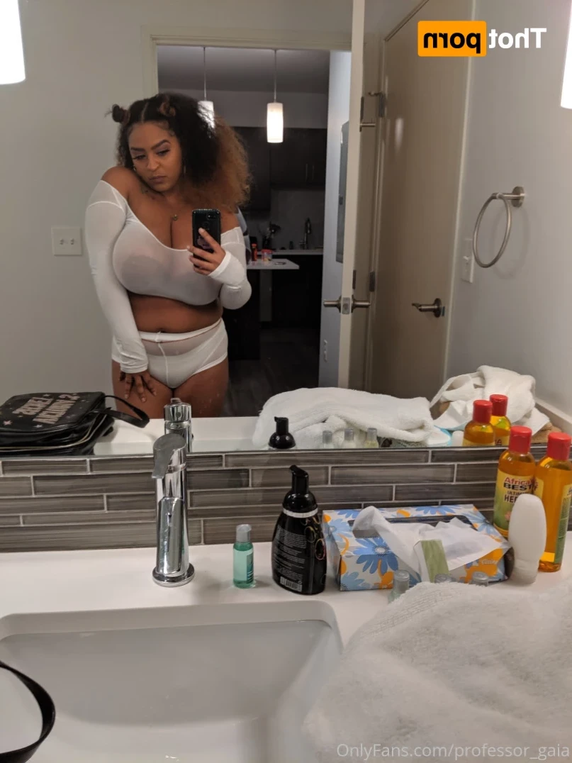 IGs: autoGAIAGRAPHY [ professor_gaia ] Onlyfans leaked photo 15036429 on Hotleaks.tv