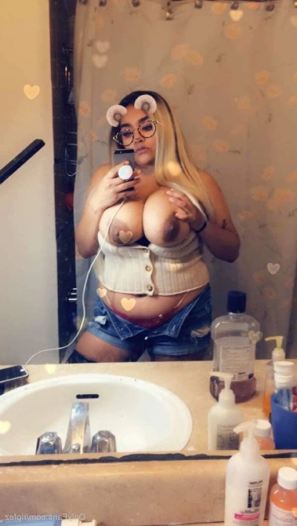 𝑩𝒖𝒏𝒏𝒚 [ ripfez ] Onlyfans leaked photo 2335893 on Hotleaks.tv