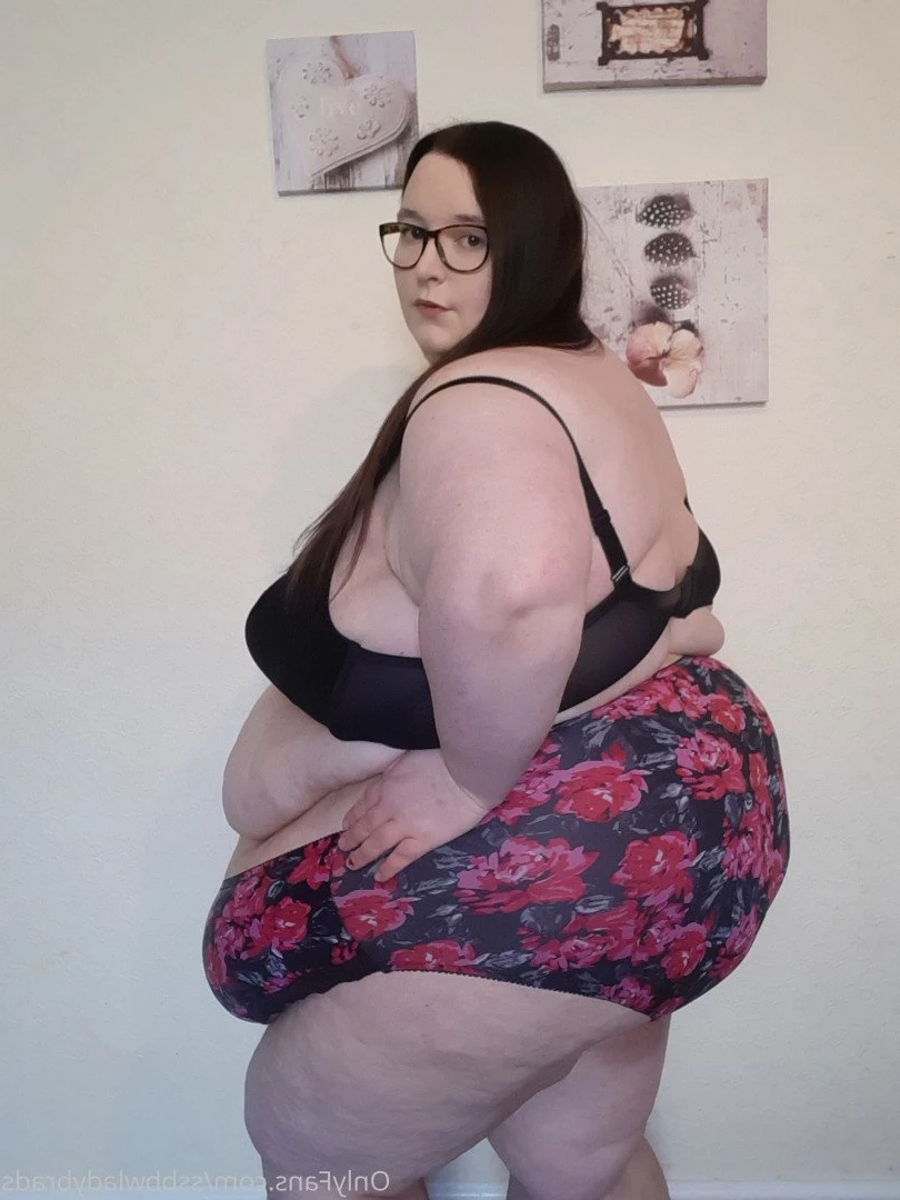 Lady brads [ ssbbwladybrads ] Onlyfans leaked photo 2376768 on Hotleaks.tv