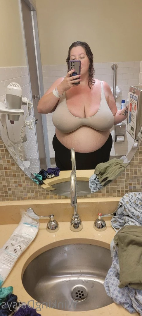 Busty Mara [ winkingdaisys ] Onlyfans leaked photo 2384934 on Hotleaks.tv